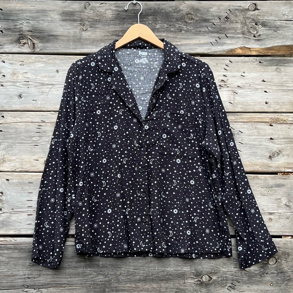 M PINK Victoria’s Secret Celestial Sleep Shirt